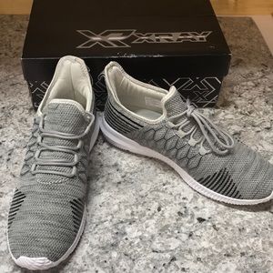 X-ray men’s sneakers. Gray size 11. NIB